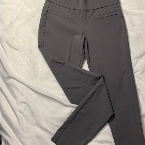 Stretch pants - Picture 2 of 3